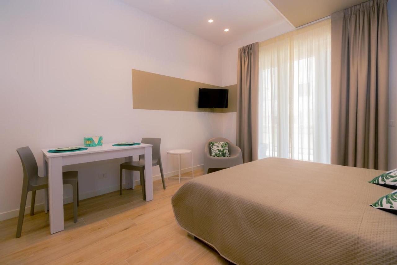 Domina Apartments Монополі Екстер'єр фото