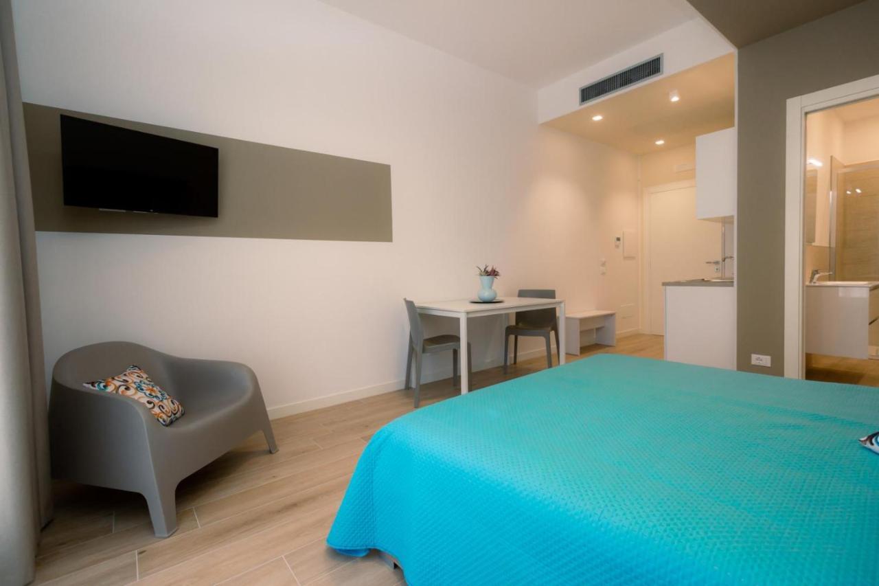Domina Apartments Монополі Екстер'єр фото