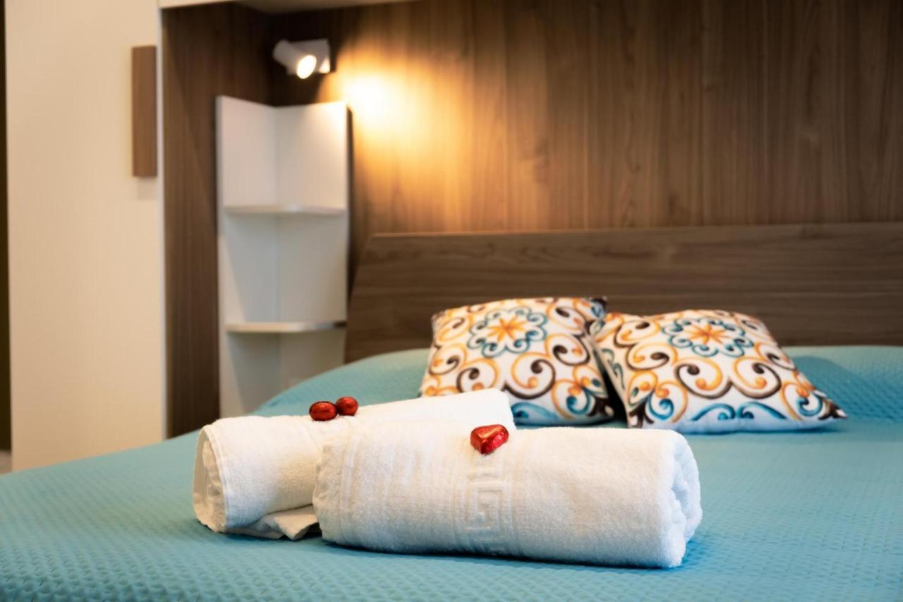 Domina Apartments Монополі Екстер'єр фото